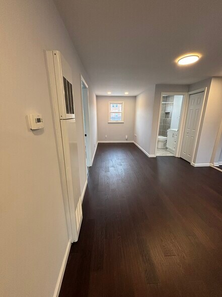 Building Photo - 77 Highland Ave