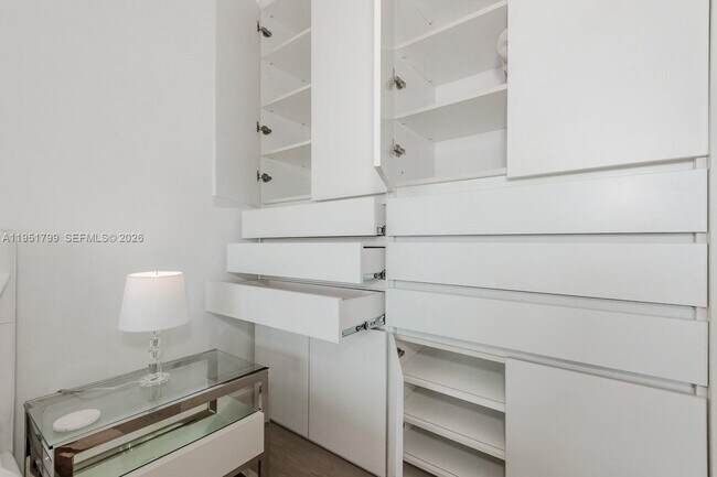 Building Photo - 2301 Collins Ave