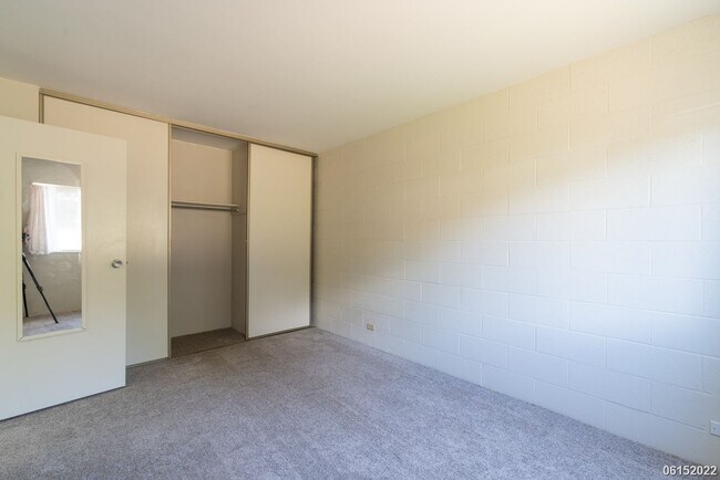 Building Photo - 2br/1ba/1pkg Apartment in Makakilo - Water...