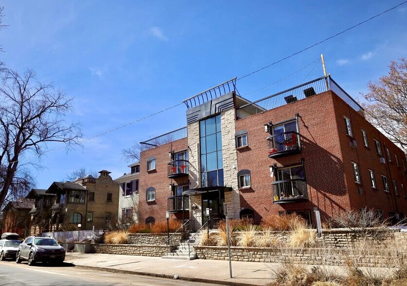 Building Photo - 1231 N Downing St