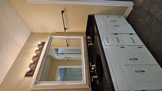 Building Photo - 2816 Whisper Pine Dr