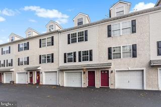 Building Photo - 238 E Gay St