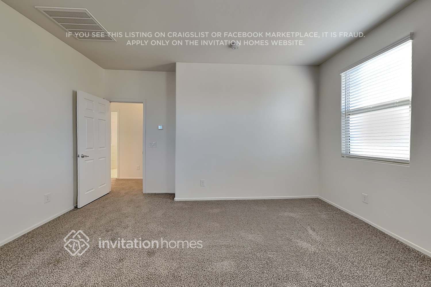 Building Photo - 2152 W Emrie Ave