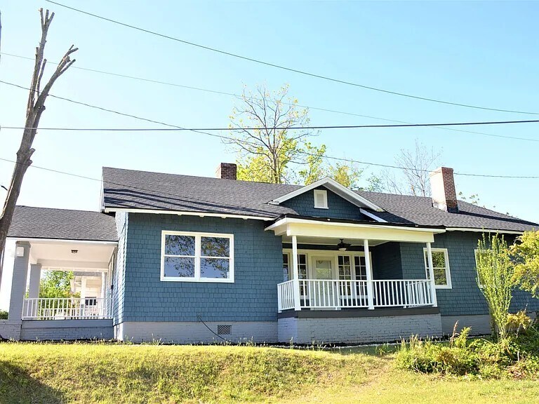 Building Photo - 240 Hydrick St