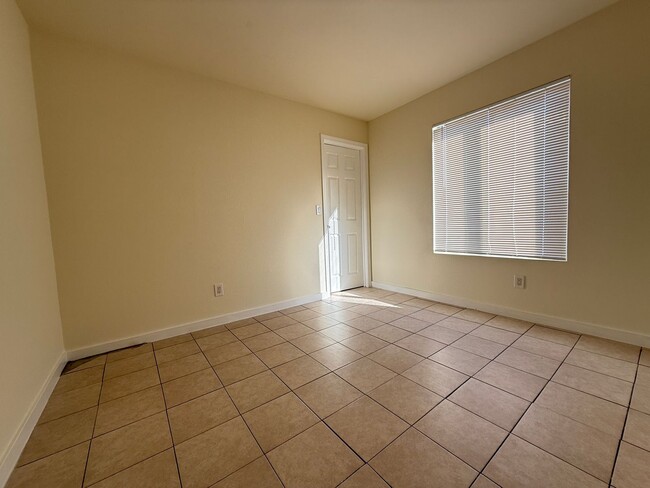 Building Photo - 4112 Galva Ct