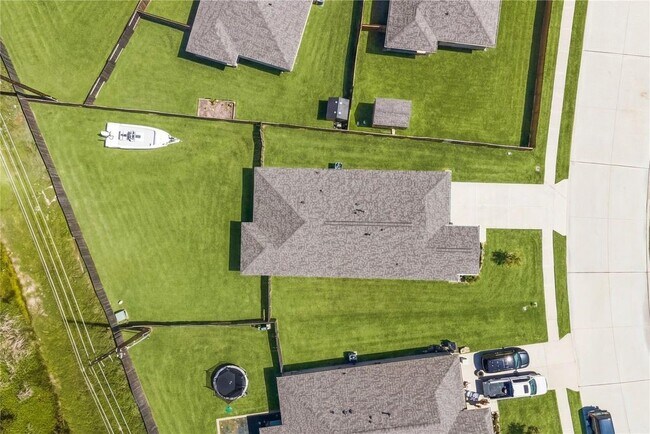 Building Photo - 14815 Rain Tree Dr