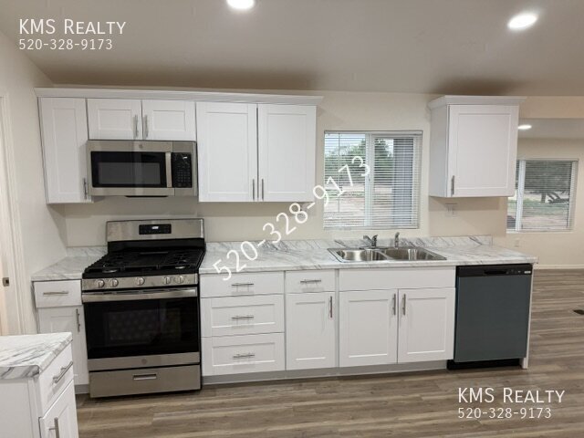 Building Photo - 12895 W Rudasill Rd