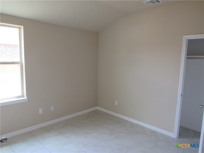 Building Photo - 1108 Stealth Ln