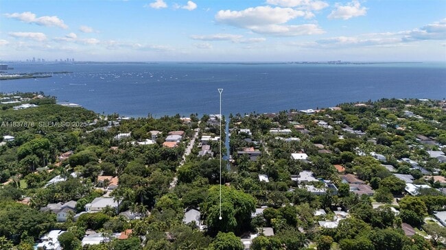 Building Photo - 4286 Douglas Rd