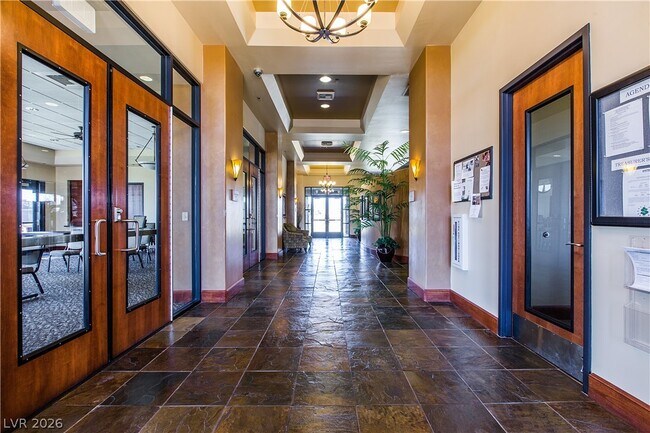 Building Photo - 3418 Singer Ln