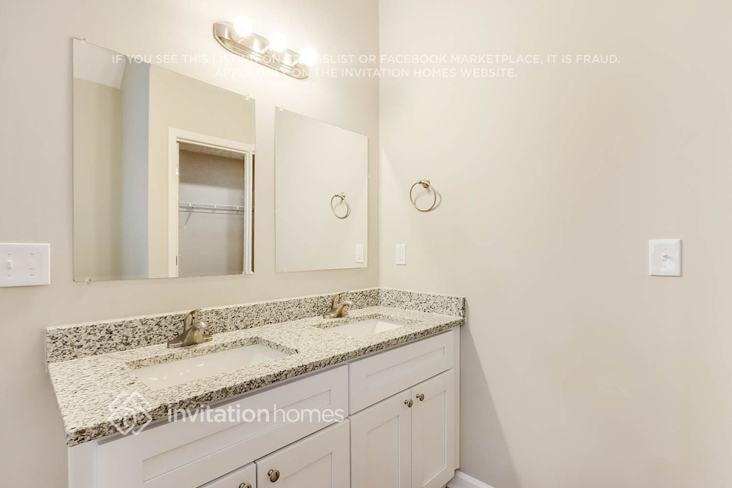 Building Photo - 1430 Rose Pointe Dr