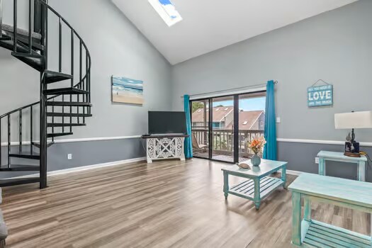 Building Photo - 1890 Auburn Ln