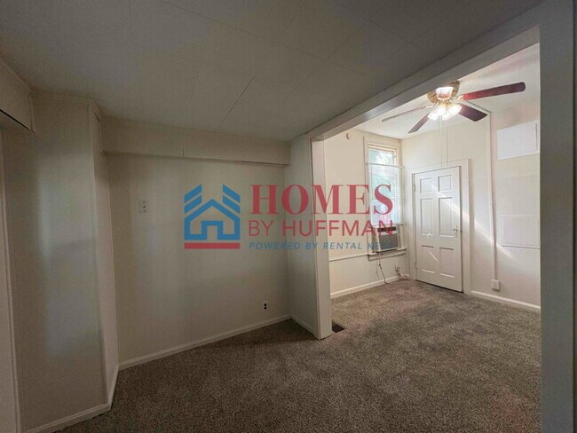 Building Photo - Nice Size Studio Apartment for Rent | All ...