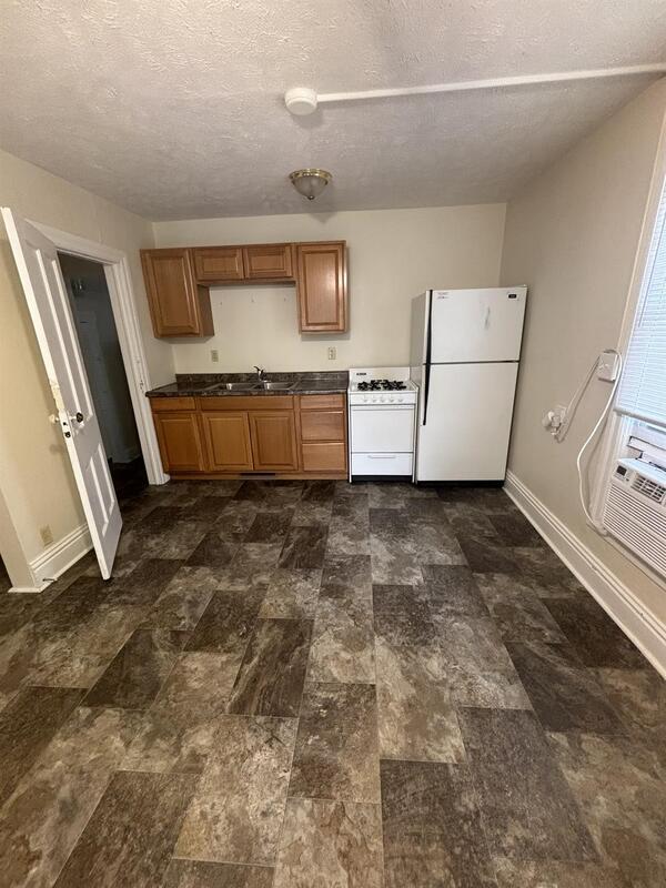 Building Photo - 1625 Washington St