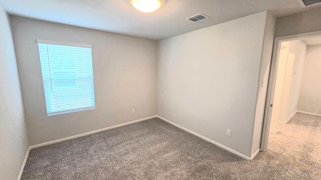 Building Photo - 920 Santa Lucia Dr