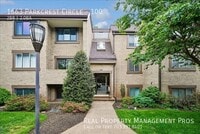 Building Photo - 1663 Parkcrest Cir