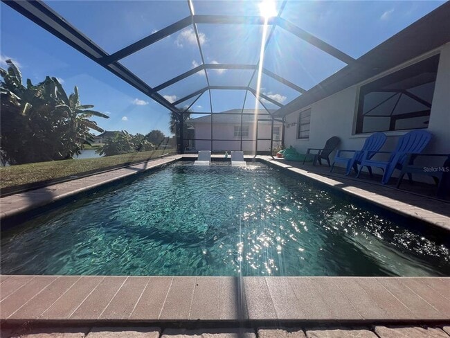 Building Photo - 470 Strasburg Dr