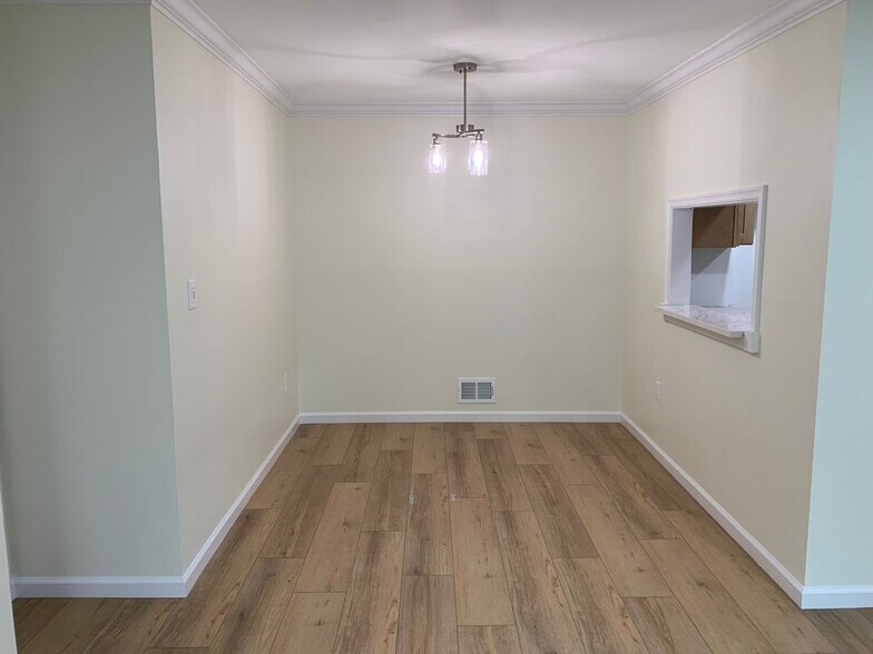 Building Photo - 44 Coral Tree Ct