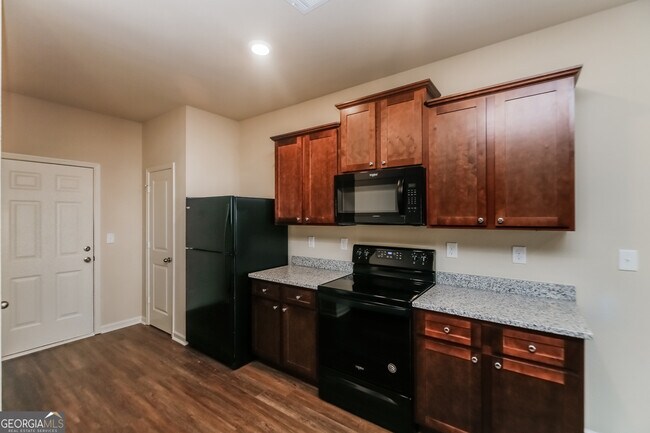 Building Photo - 342 Augusta Woods Dr