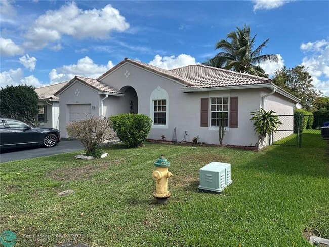 Building Photo - 1801 SW 120th Terrace