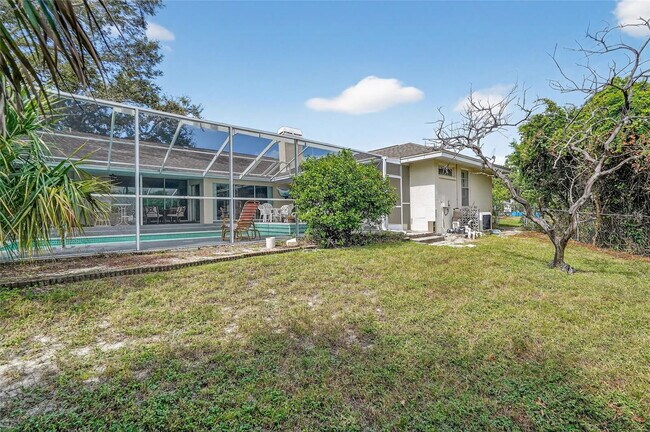 Building Photo - 2824 Summervale Dr