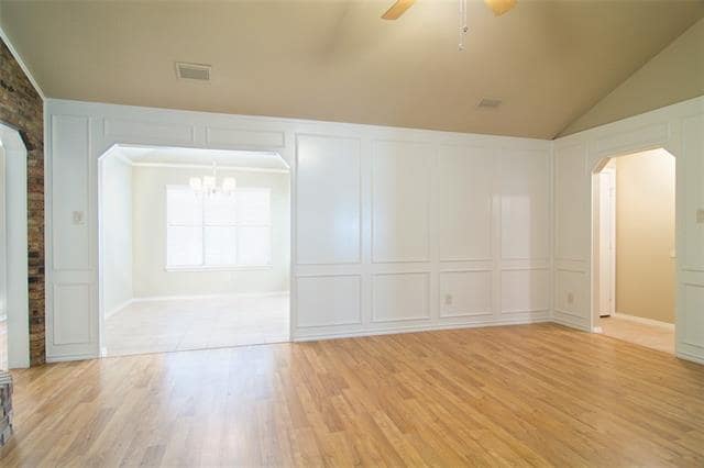 Building Photo - 120 Marseille Dr