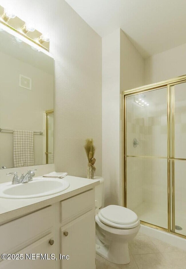 Building Photo - 13810 Sutton Park Dr N