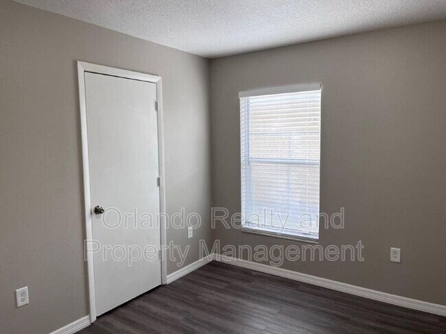 Building Photo - 4517 Piedmont St