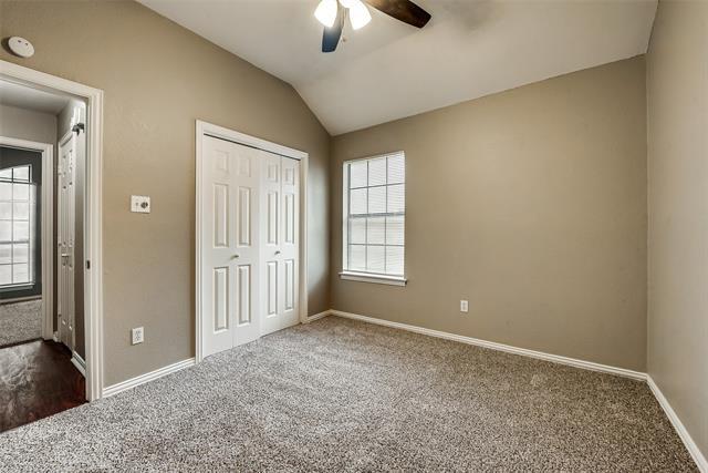 Building Photo - 728 Nicole Dr