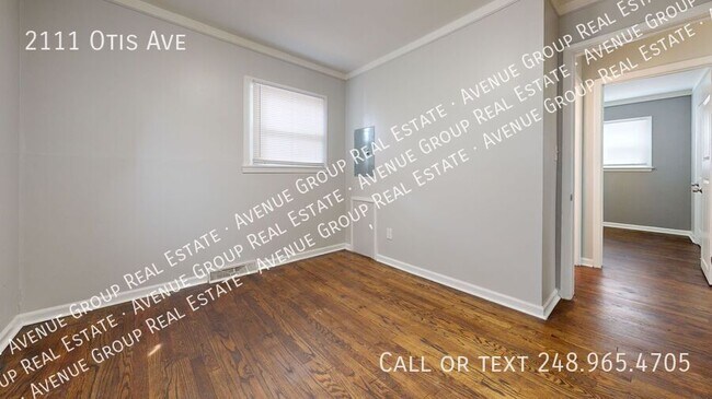 Building Photo - 2111 Otis Ave