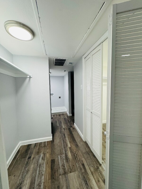 Building Photo - 6011 Melody Ln