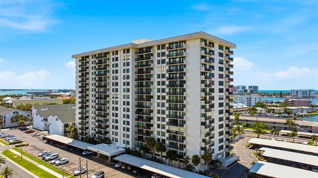 Building Photo - 400 Island Way