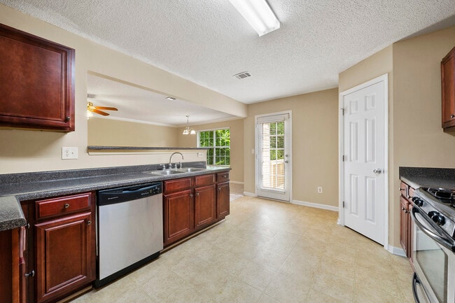 Building Photo - 1152 Stepping Stone Ln