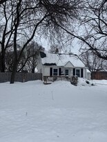 Building Photo - 502 S Fisk St