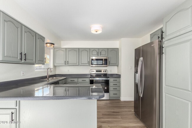 Building Photo - 4902 W Joyce Cir