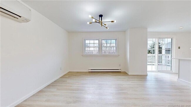 Building Photo - 37 Village Rd