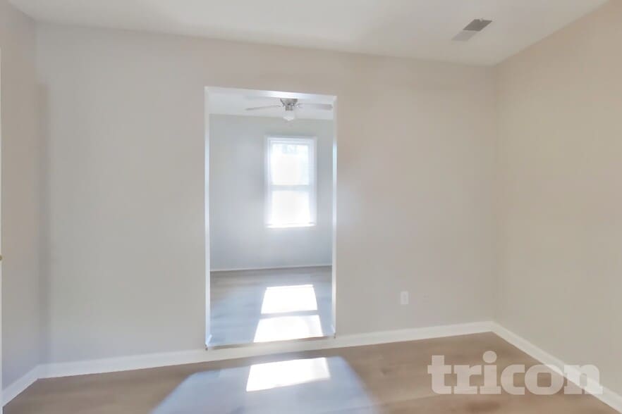 Building Photo - 112 Hedgefield Rd