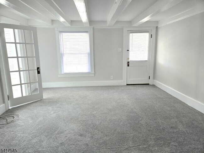 Building Photo - 51 Carrell Rd