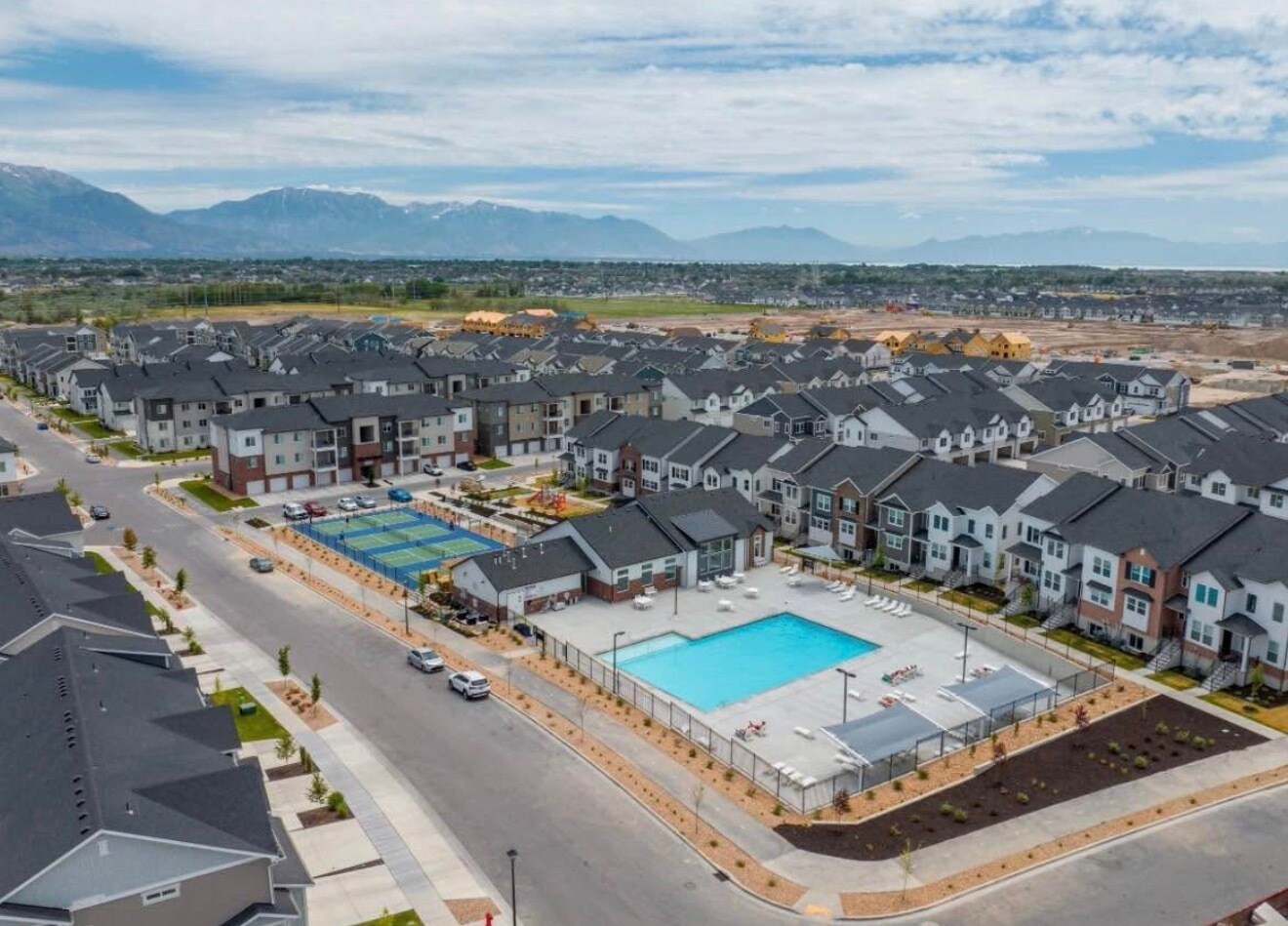 Building Photo - 1057 N Canvasback Dr