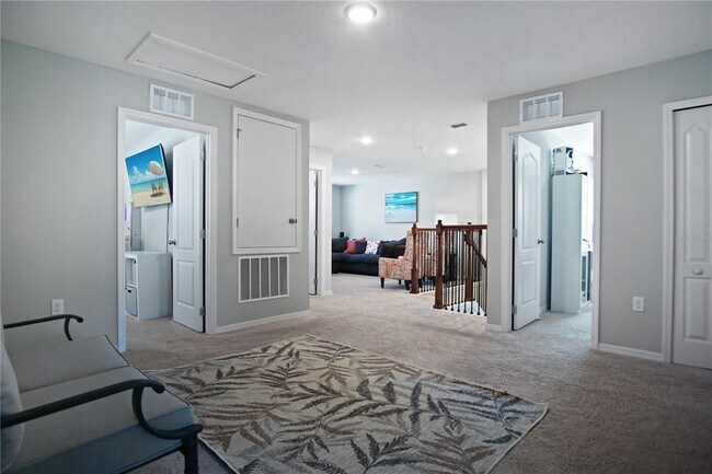 Building Photo - 1171 Oak Bluff Dr