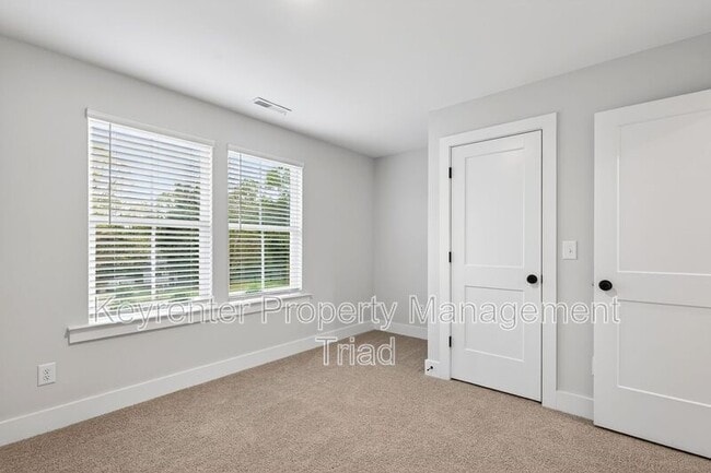 Building Photo - 4655 Canter Park Ln