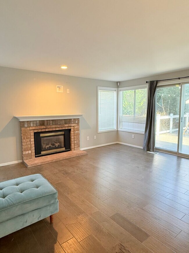 Building Photo - Beautiful 4-Bedroom Home with Expansive Deck & 3-Car Garage – Minutes to Mill Creek Town Center