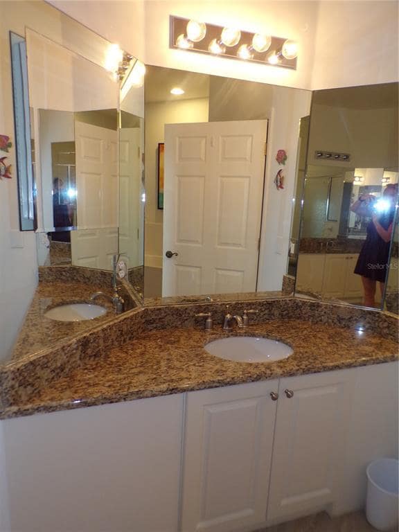 Building Photo - 25535 Heritage Lake Blvd