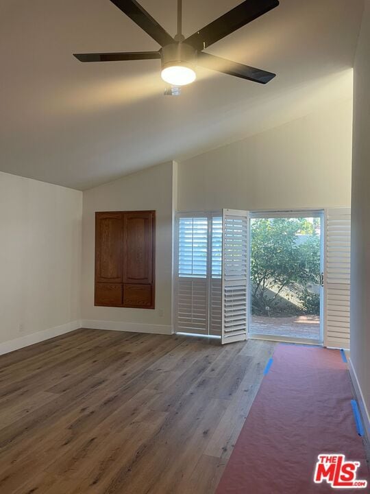 Building Photo - 4304 Park Corona