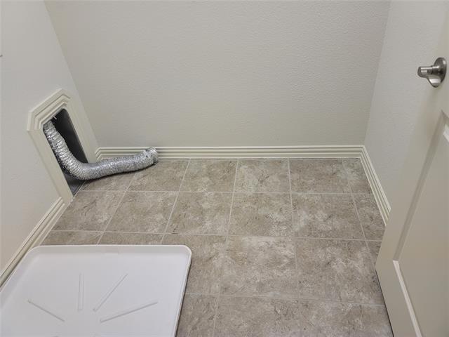 Building Photo - 2504 Jameson Ln