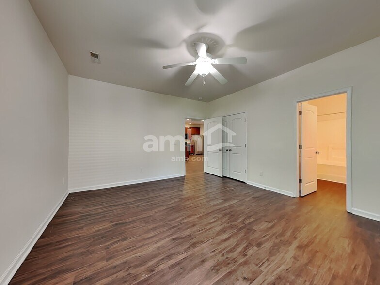 Building Photo - 1300 Montreux Ct