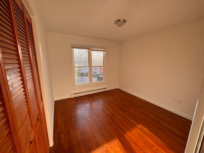 Building Photo - 194 Virgo Dr