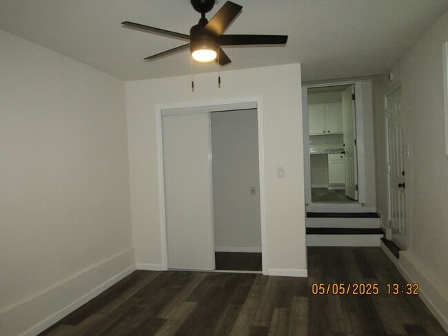 Building Photo - Great Home Located in the Lawton Heights A...