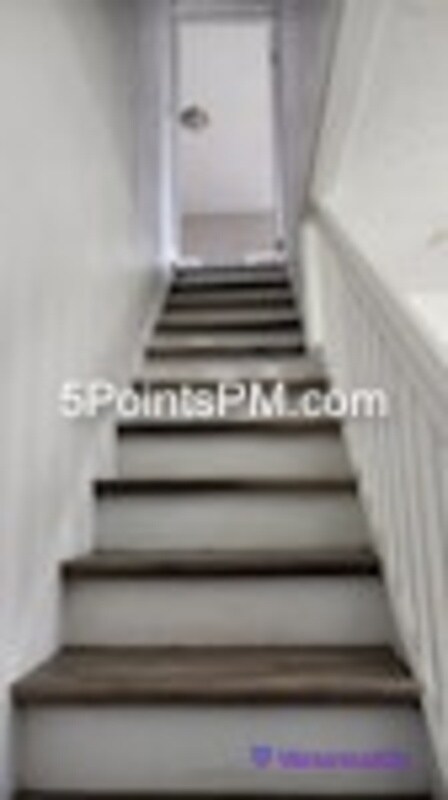 Building Photo - 9804 Miles Ave