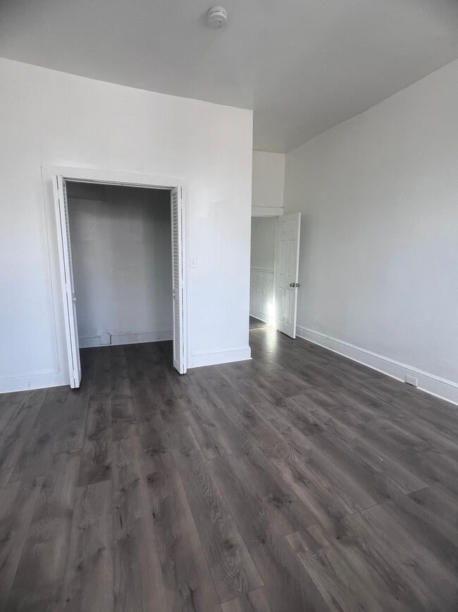 Building Photo - Spacious 4-Bedroom + Bonus Room, 1.5-Bath ...
